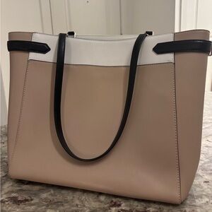 Kate Spade Beige and White Tote with Black Straps